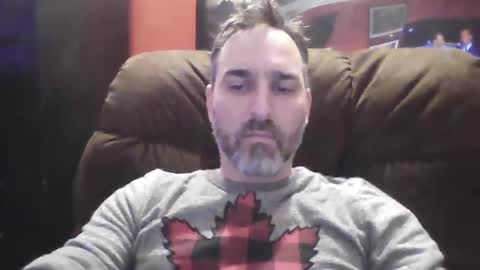 Snapshot of beardedambition chatting on February 21, 2025, 12:05 am beardedambition online show from February 21, 2025, 12:05 am