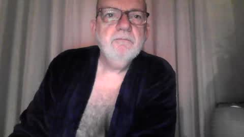 Snapshot of beardman916444 chatting on February 10, 2025, 6:20 am Beardman online show from February 10, 2025, 6:20 am