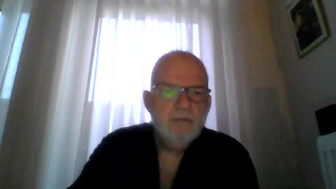 Snapshot of beardman916444 chatting on February 16, 2025, 6:43 am Beardman online show from February 16, 2025, 6:43 am