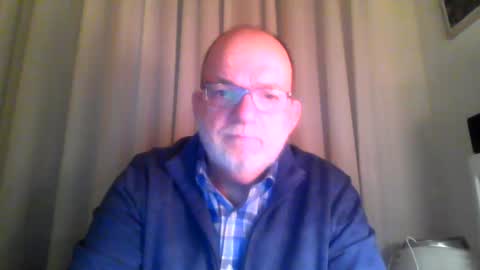 Snapshot of beardman916444 chatting on February 18, 2025, 7:09 pm Beardman online show from February 18, 2025, 7:09 pm