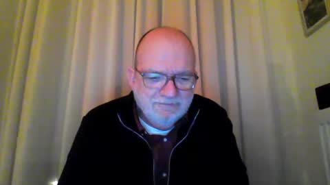 Snapshot of beardman916444 chatting on March 11, 2025, 6:41 pm Beardman online show from March 11, 2025, 6:41 pm