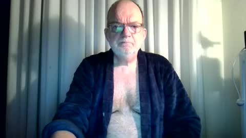 Snapshot of beardman916444 chatting on January 17, 2026, 6:51 am Beardman online show from January 17, 2026, 6:51 am