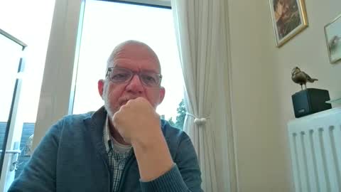 Snapshot of beardman916444 chatting on February 7, 2026, 12:42 pm Beardman online show from February 7, 2026, 12:42 pm