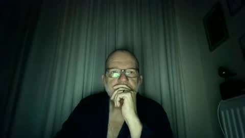 Snapshot of beardman916444 chatting on February 8, 2026, 6:06 am Beardman online show from February 8, 2026, 6:06 am