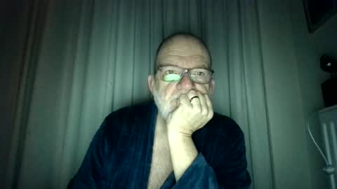 Snapshot of beardman916444 chatting on February 14, 2026, 6:10 am Beardman online show from February 14, 2026, 6:10 am