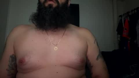 Snapshot of beardo1211 chatting on January 8, 2025, 6:20 am beard online show from January 8, 2025, 6:20 am