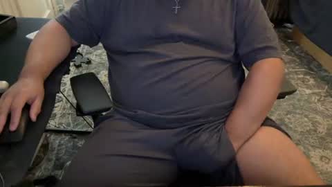 Snapshot of beardudeguy chatting on July 5, 2026, 2:46 pm beardudeguy online show from July 5, 2026, 2:46 pm