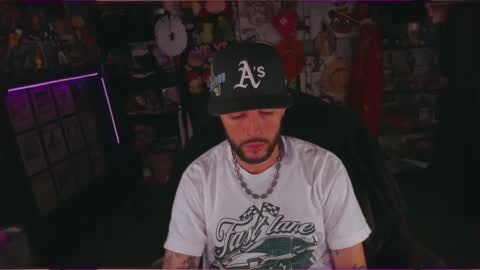 Snapshot of beastbxy chatting on September 24, 2025, 10:13 pm beast bxy online show from September 24, 2025, 10:13 pm