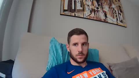 Snapshot of beastcumcam chatting on October 25, 2025, 1:18 pm beastcumcam online show from October 25, 2025, 1:18 pm