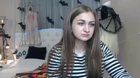 beataangel online show from October 21, 2025, 6:36 am