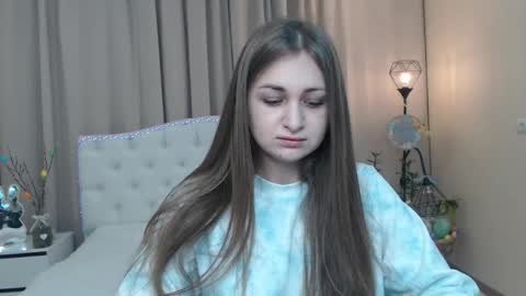 Snapshot of beataangel chatting on April 14, 2026, 7:03 am beataangel online show from April 14, 2026, 7:03 am