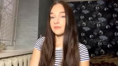 Snapshot of beatacardella chatting on December 4, 2025, 6:44 am Jasmine online show from December 4, 2025, 6:44 am