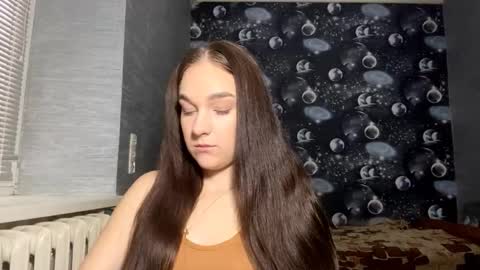 Snapshot of beatacardella chatting on December 5, 2025, 6:44 am Jasmine online show from December 5, 2025, 6:44 am