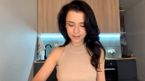 Katie online show from November 8, 2025, 6:24 am