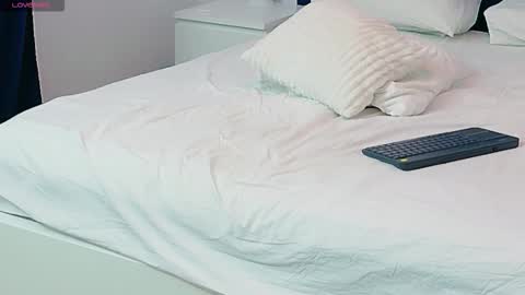 Snapshot of beatriceskye23 chatting on November 25, 2025, 7:03 pm Beatrice online show from November 25, 2025, 7:03 pm