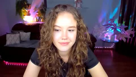 Snapshot of beatricewild chatting on May 9, 2026, 11:04 am BeatriceWild online show from May 9, 2026, 11:04 am