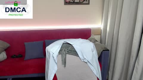 your Lana online show from November 20, 2025, 3:18 am