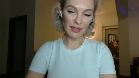 Beautifulkollette online show from January 21, 2025, 6:55 pm