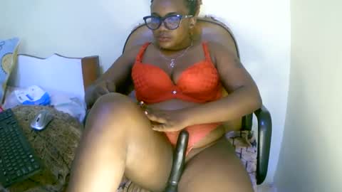 beautifulpeach2 online show from February 22, 2025, 8:40 am