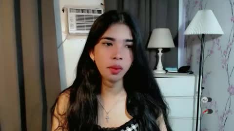 TRIXIE online show from March 3, 2026, 2:07 am