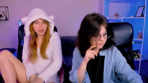 beauty_ginger online show from November 19, 2025, 10:15 am