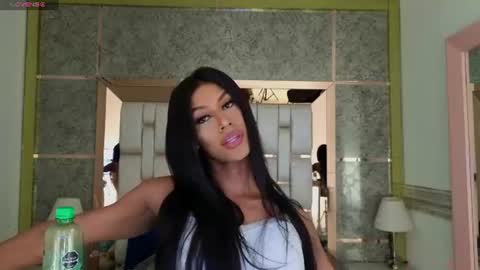 Snapshot of beauty_nina chatting on July 4, 2026, 9:10 pm beauty_nina online show from July 4, 2026, 9:10 pm