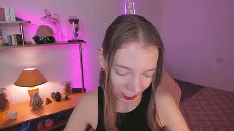 Eliise online show from December 16, 2024, 7:58 am