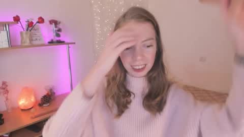 Eliise online show from September 16, 2025, 9:10 am