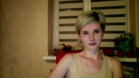 BeautyKsenia online show from April 10, 2026, 7:18 pm
