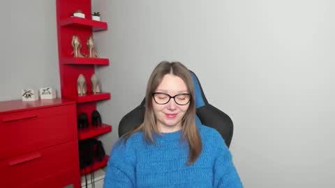 Zoe online show from November 25, 2025, 6:46 am