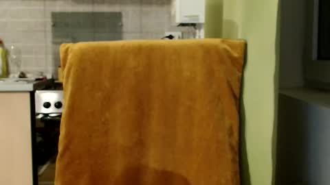 Snapshot of bebacksooon chatting on December 17, 2025, 6:36 pm Raluca online show from December 17, 2025, 6:36 pm