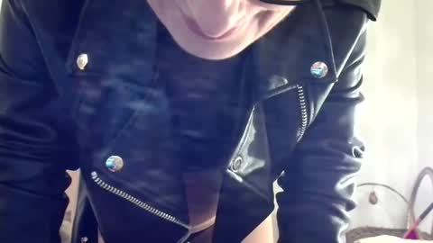 Snapshot of bebacksooon chatting on January 15, 2026, 7:50 pm Raluca online show from January 15, 2026, 7:50 pm