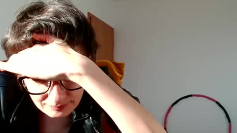 Snapshot of bebacksooon chatting on March 8, 2026, 2:32 pm Raluca online show from March 8, 2026, 2:32 pm