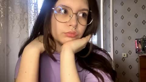 Snapshot of bebravee chatting on May 6, 2026, 7:35 am Melissa online show from May 6, 2026, 7:35 am
