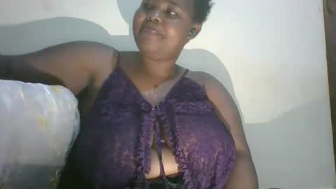bebswee21 online show from April 25, 2026, 10:40 pm