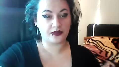 Snapshot of becasmith chatting on February 4, 2025, 1:16 pm Becca-Van-Boa online show from February 4, 2025, 1:16 pm