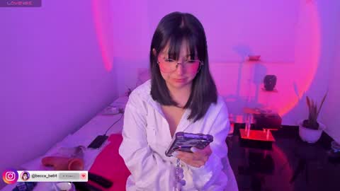 Snapshot of becca_be_ chatting on July 9, 2026, 4:16 am Becca is here online show from July 9, 2026, 4:16 am