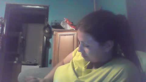 beccabee37 online show from January 10, 2026, 9:11 am