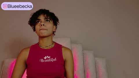 Snapshot of beckablue chatting on May 12, 2026, 8:55 am Beecckkkaaa online show from May 12, 2026, 8:55 am