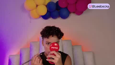 Snapshot of beckablue chatting on July 3, 2026, 11:05 am Beecckkkaaa online show from July 3, 2026, 11:05 am