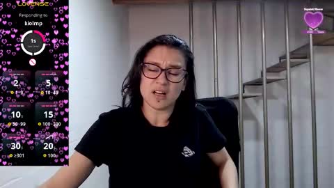 Daniela online show from November 11, 2025, 2:11 am