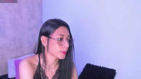 becky__g online show from October 19, 2025, 5:30 am