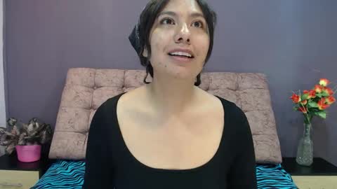 Snapshot of becky__huston chatting on October 28, 2025, 11:36 am Becky online show from October 28, 2025, 11:36 am