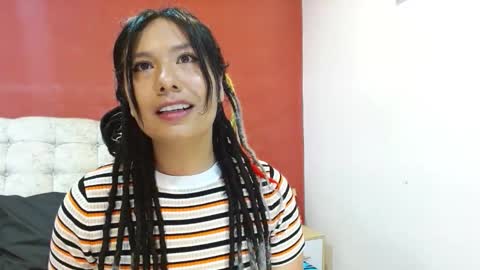 Snapshot of becky__huston chatting on November 27, 2025, 8:11 pm Becky online show from November 27, 2025, 8:11 pm