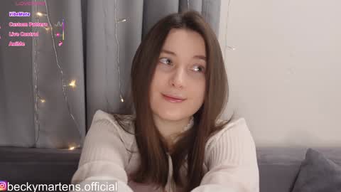 BeckyMartens come join me on    while im offline here  online show from February 6, 2026, 4:39 am