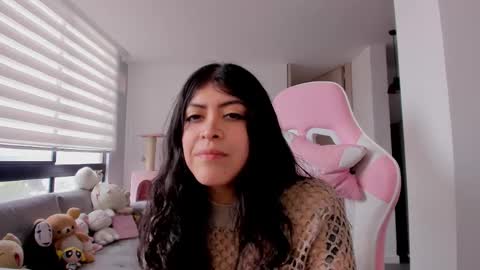 Snapshot of bedroomeyess chatting on March 6, 2025, 5:54 pm Amber UwU IM MOVING AND IS CRAZY ILL BE BACK VERY SOON 3 MISS YA ALREADY online show from March 6, 2025, 5:54 pm