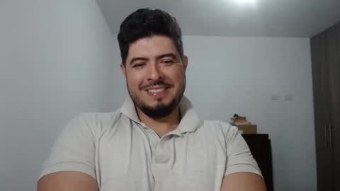 Criss2fer online show from May 1, 2026, 12:04 am