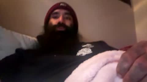 Snapshot of beegeezie032916739029 chatting on February 2, 2026, 7:18 am beegeezie032916739029 online show from February 2, 2026, 7:18 am