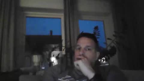 beejee88 online show from February 27, 2026, 5:13 pm