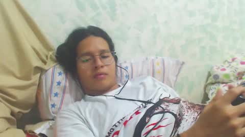 Snapshot of beentage chatting on December 20, 2024, 9:17 pm Alex online show from December 20, 2024, 9:17 pm